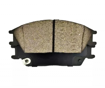 Japanese Car Hot sale Low Noise Brake Pads D606 04465-60060 For Toyota Land Cruiser